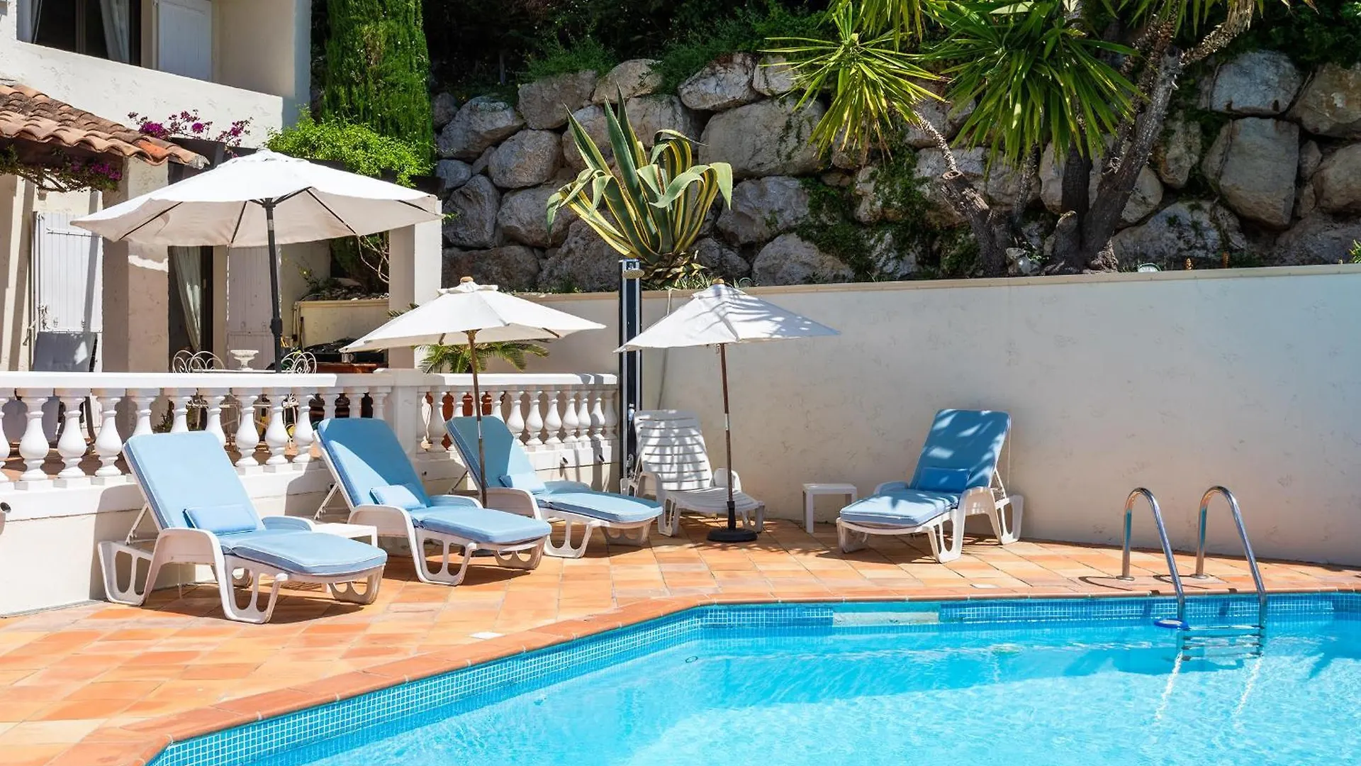 Villa Hatelma Vi4404 By Riviera Holiday Homes نيس