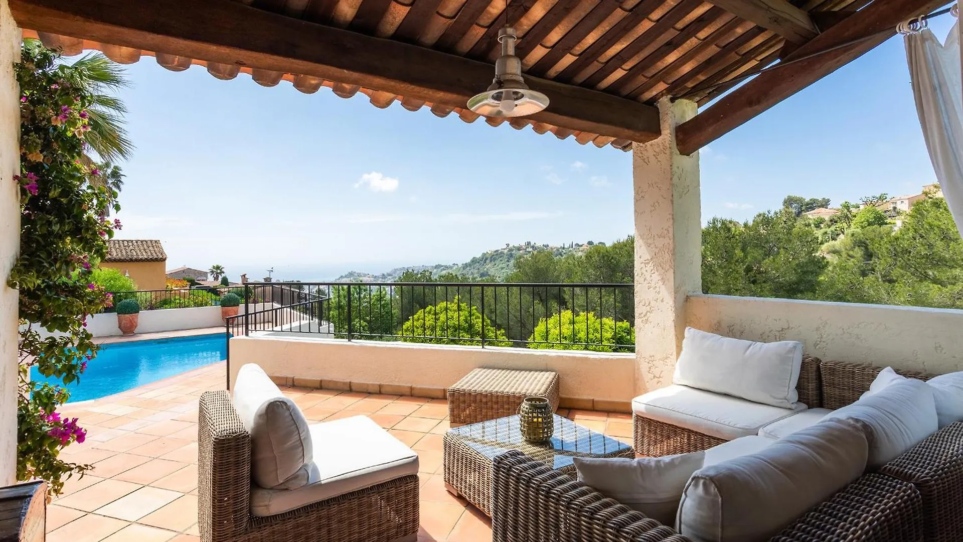 Villa Hatelma Vi4404 By Riviera Holiday Homes نيس